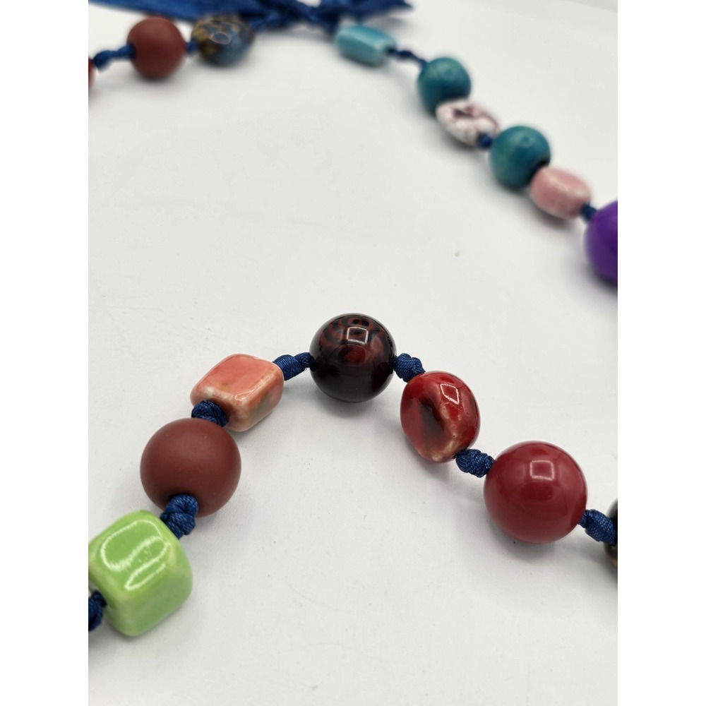 VINTAGE Chunky Multicolored 27-Beaded Adjustable Necklace Strung On Blue Ribbon - Picture 8 of 10